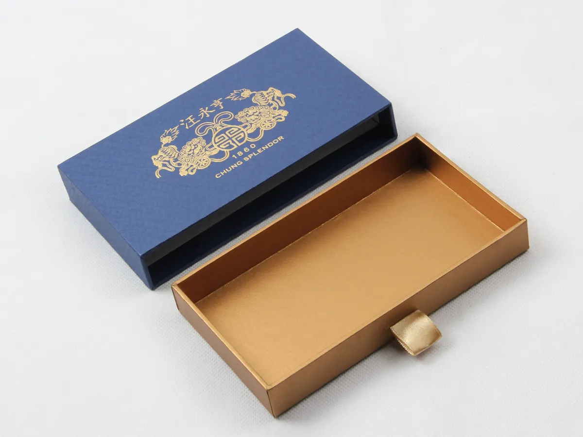 custom-shawl-packaging-boxes