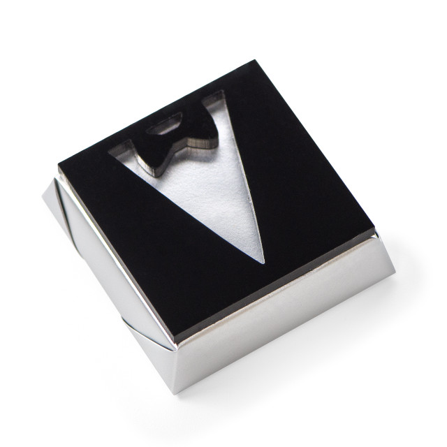 tuxedo-box-packaging